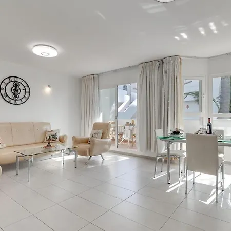 Cozy Pearl In Puerto Banus Lejlighed